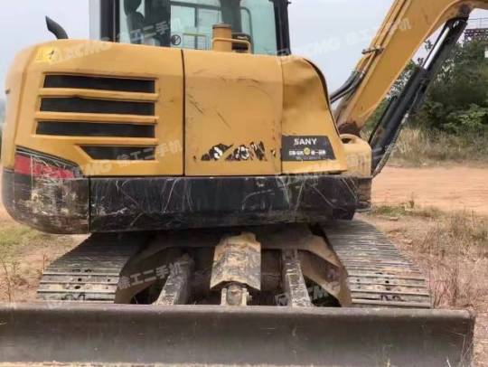 三一重工SY55履带式挖掘机