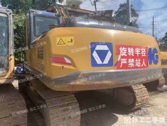 徐工XE215D履带式挖掘机