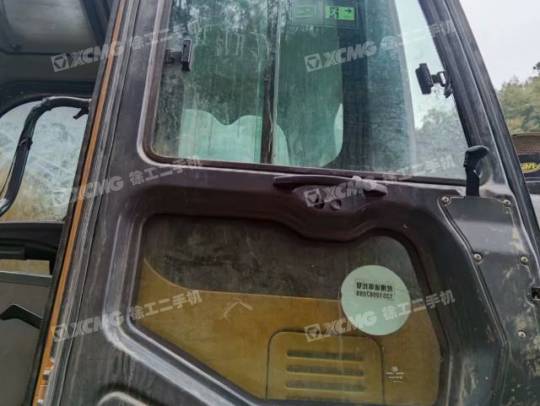 徐工XE370D履带式挖掘机