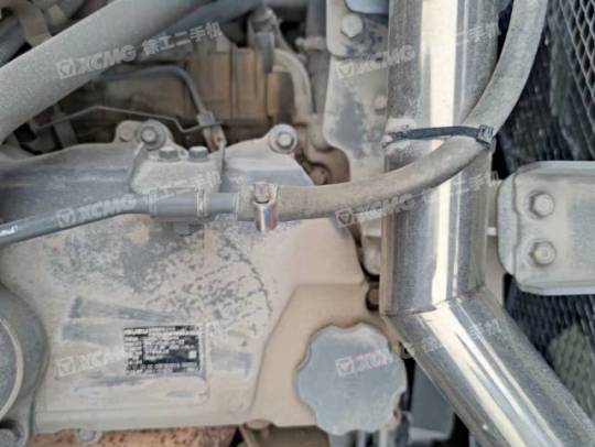 徐工XE370D履带式挖掘机