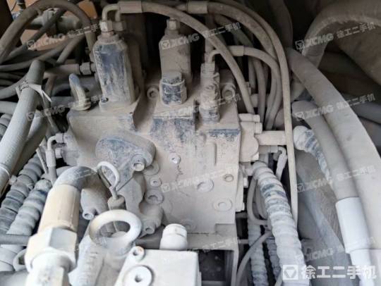 徐工XE370D履带式挖掘机