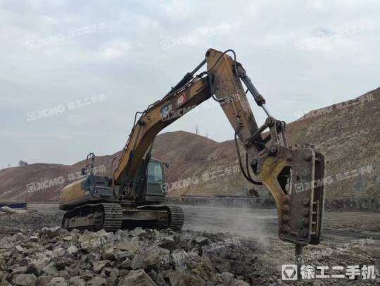 徐工XE370D履带式挖掘机