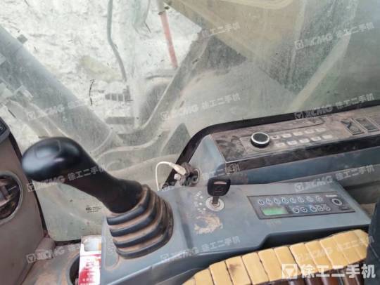 徐工XE370D履带式挖掘机