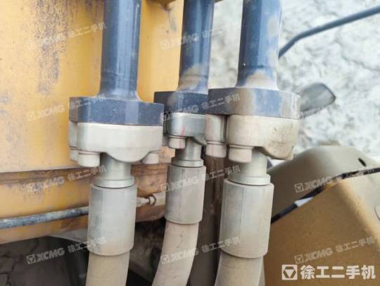 徐工XE370D履带式挖掘机