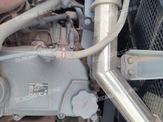 徐工XE370D履带式挖掘机