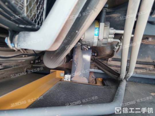 徐工XE370D履带式挖掘机