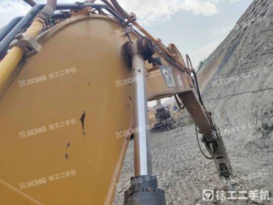 徐工XE370D履带式挖掘机