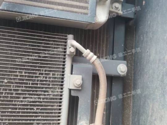 徐工XE370D履带式挖掘机