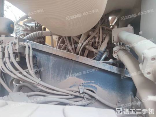 徐工XE370D履带式挖掘机