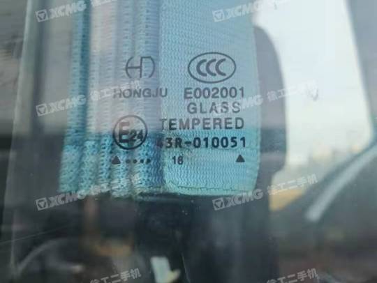 三一重工SY135履带式挖掘机