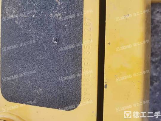 三一重工SY135履带式挖掘机