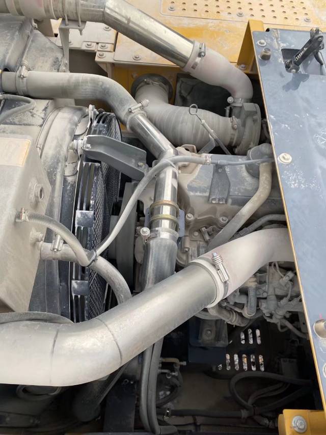 徐工XE370D履帶式挖掘機