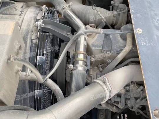 徐工XE370D履带式挖掘机