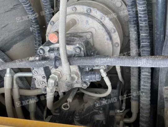 徐工XE370D履带式挖掘机