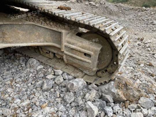 徐工XE370D履带式挖掘机