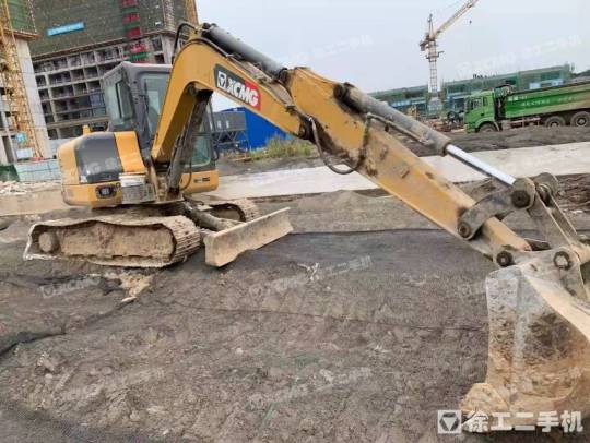 徐工XE60DA履带式挖掘机