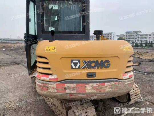 徐工XE60DA履带式挖掘机