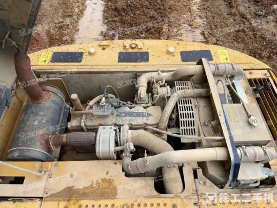 徐工XE215D履带式挖掘机