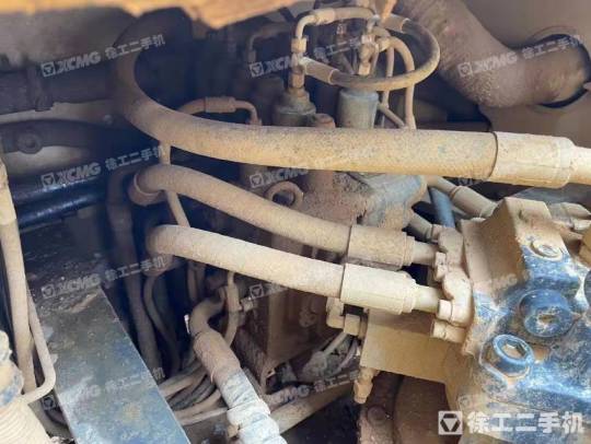 徐工XE215D履带式挖掘机