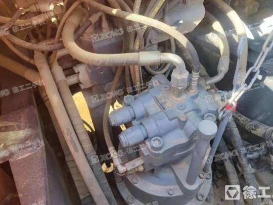 日立ZX200履带式挖掘机