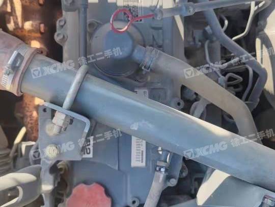 日立ZX200履带式挖掘机