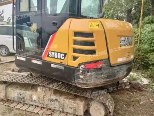 三一重工SY60履带式挖掘机