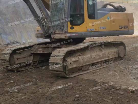 徐工XE470D履带式挖掘机