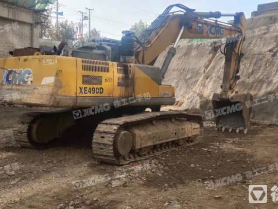 徐工XE470D履带式挖掘机