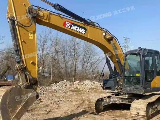 徐工XE200D履带式挖掘机