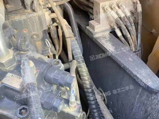 徐工XE200D履带式挖掘机