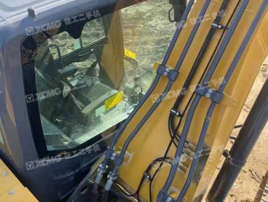 徐工XE200D履带式挖掘机