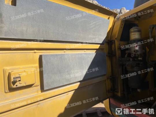 柳工CLG922履带式挖掘机