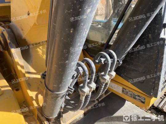 柳工CLG922履带式挖掘机