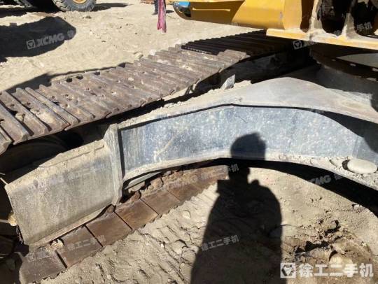 柳工CLG922履带式挖掘机