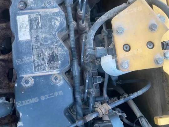 小松PC200-8履带式挖掘机