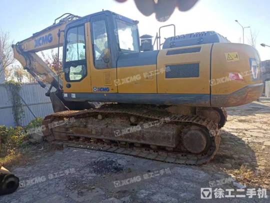 徐工XE215D履带式挖掘机