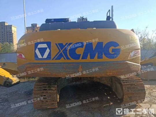 徐工XE215D履带式挖掘机