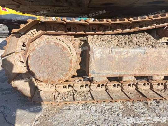 徐工XE215D履带式挖掘机