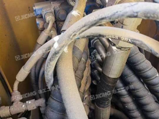 徐工XE75履带式挖掘机