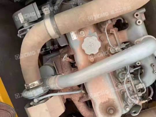 三一重工SY135履带式挖掘机