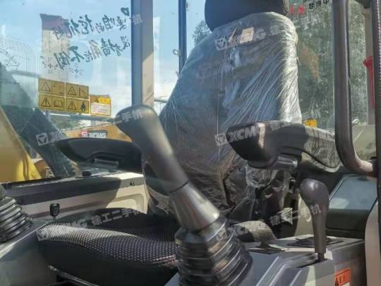 徐工XE75履带式挖掘机