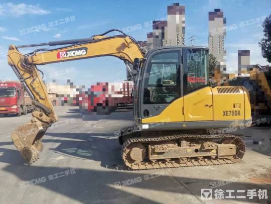 徐工XE75履带式挖掘机