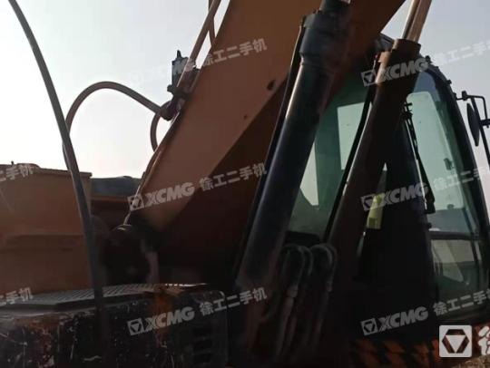 卡特彼勒320D2履带式挖掘机