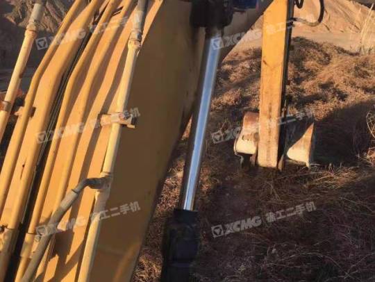 卡特彼勒320D2履带式挖掘机