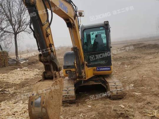 徐工XE60履带式挖掘机