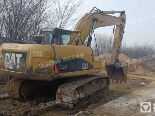 卡特彼勒320D履带式挖掘机