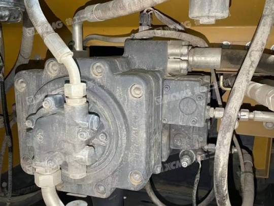 徐工XE200D履带式挖掘机