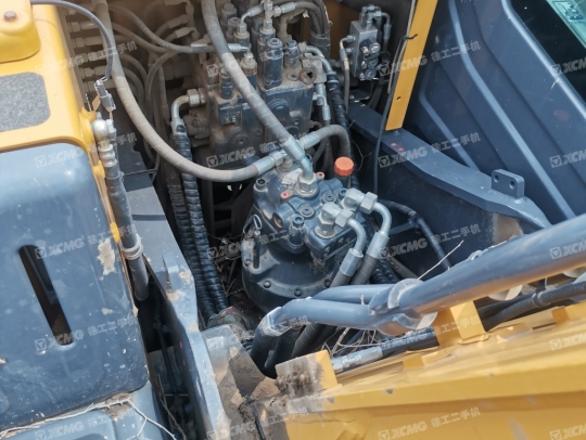 徐工XE155DK履帶式挖掘機