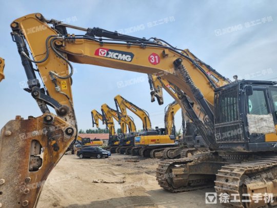 徐工XE550DK履帶式挖掘機