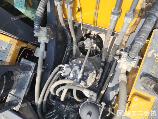 徐工XE550DK履帶式挖掘機